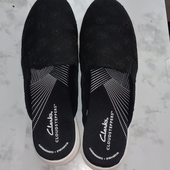 Cute open toe 😁😻 - Picture 4 of 7